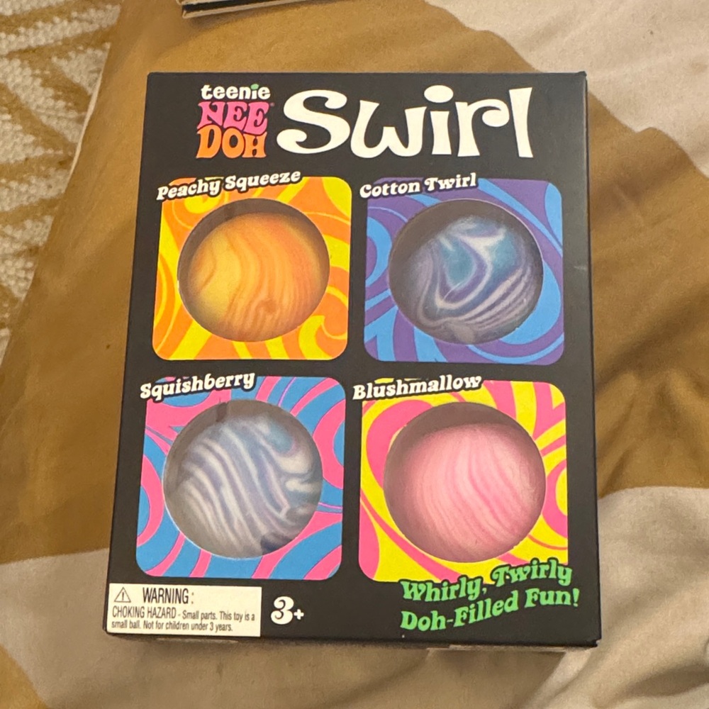 Teenie NeeDoh Swirl Whirly Twirly Doh Set - Peachy, Blue, Pink, Gray